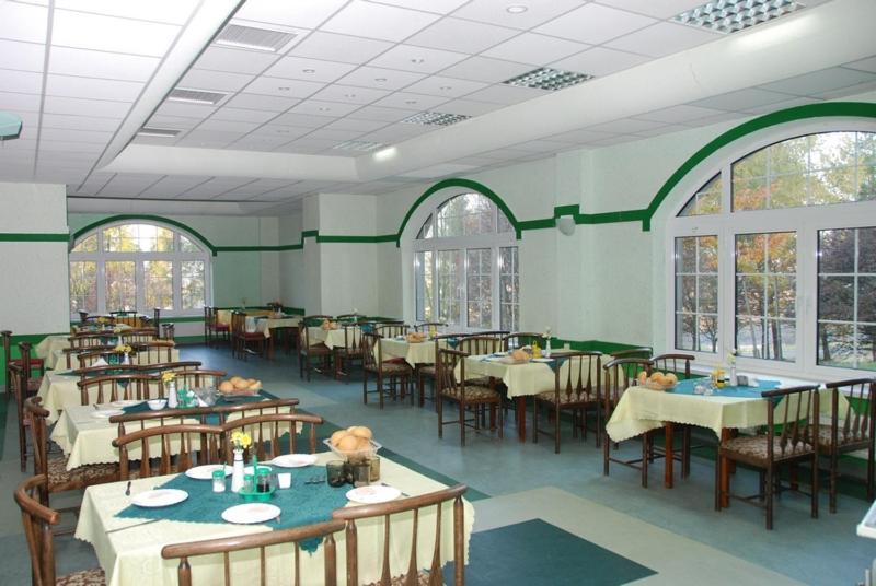 Osrodek Uzdrowiskowy Beskid Otel Wysowa-Zdrój Dış mekan fotoğraf