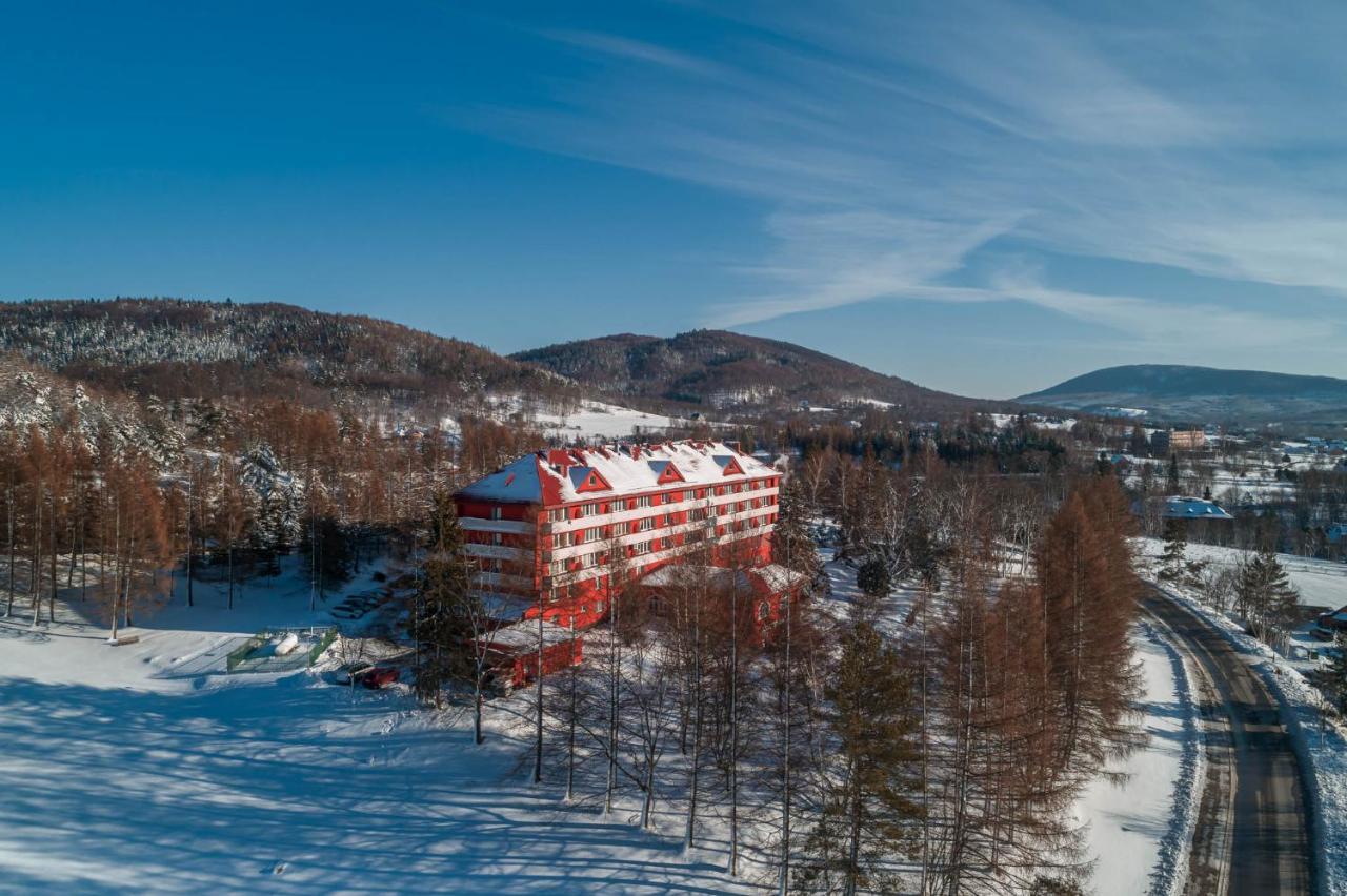 Osrodek Uzdrowiskowy Beskid Otel Wysowa-Zdrój Dış mekan fotoğraf